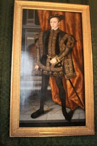 King Edward VI painted in a pose similar to the ones his dad made